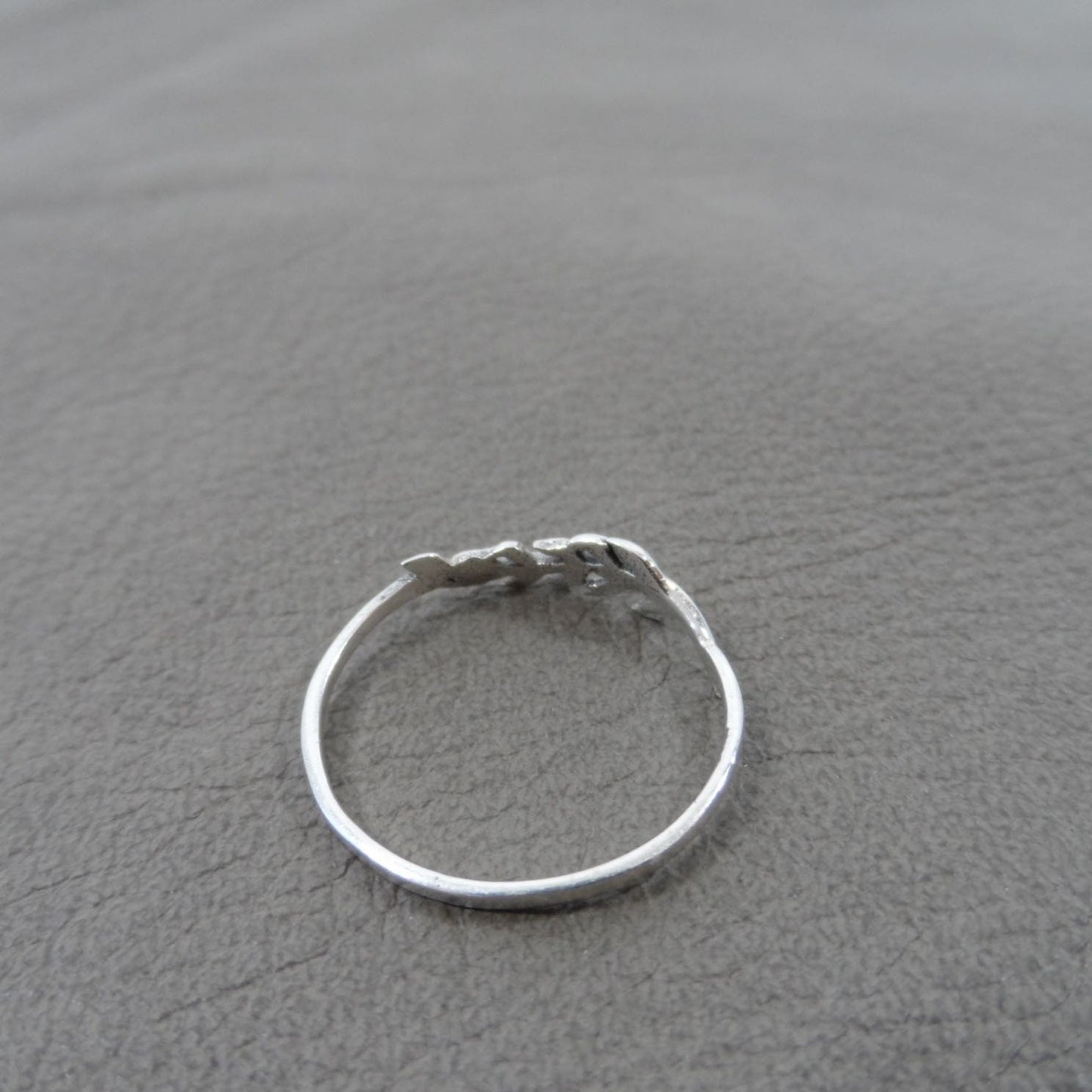 Leaf Ring in Sterling Silver