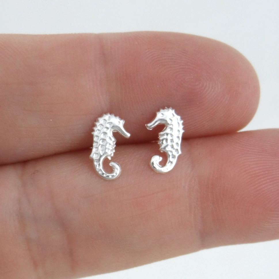 Tiny Seahorse Earrings in Sterling Silver, Seahorse Sterling Studs, Kids Earrings, Tiny Studs, Cartilage Studs, Helix Studs, Girls Earrings