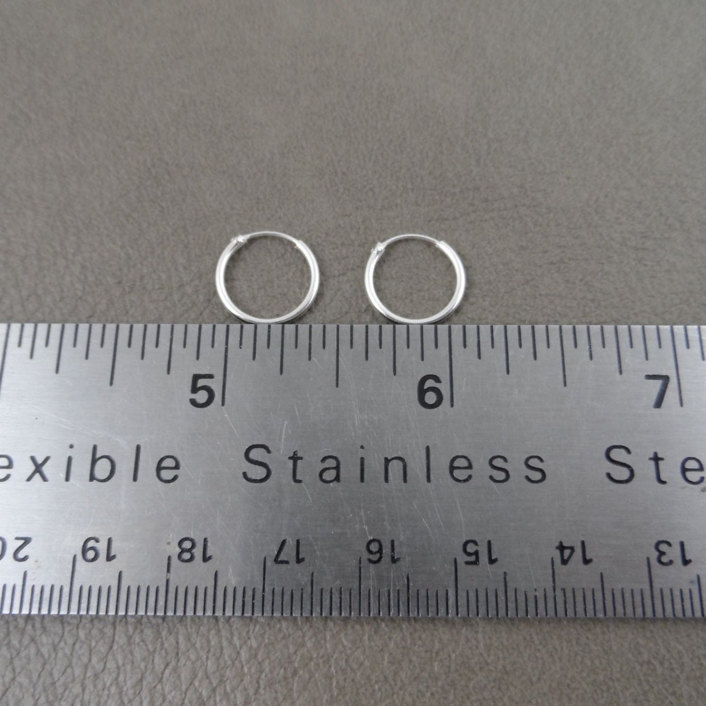 Hoop Earrings-12mm