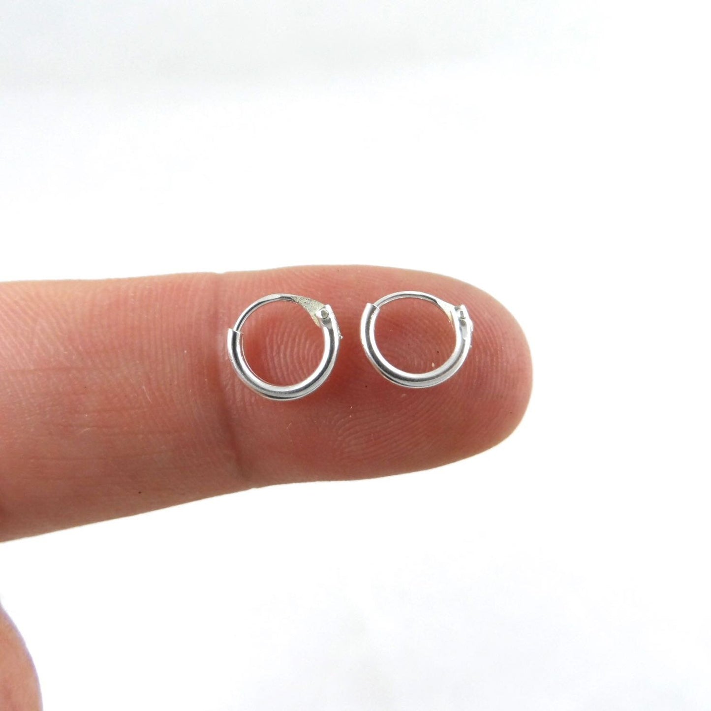 Hoop Earrings-8mm