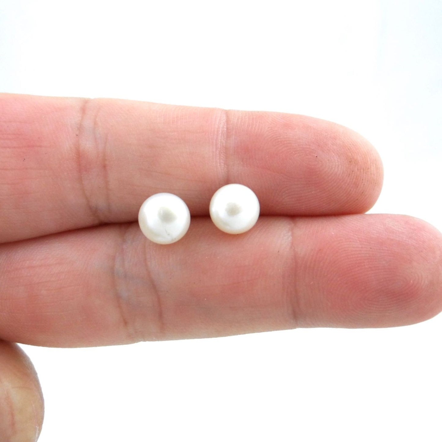 Freshwater Pearl Earrings-White