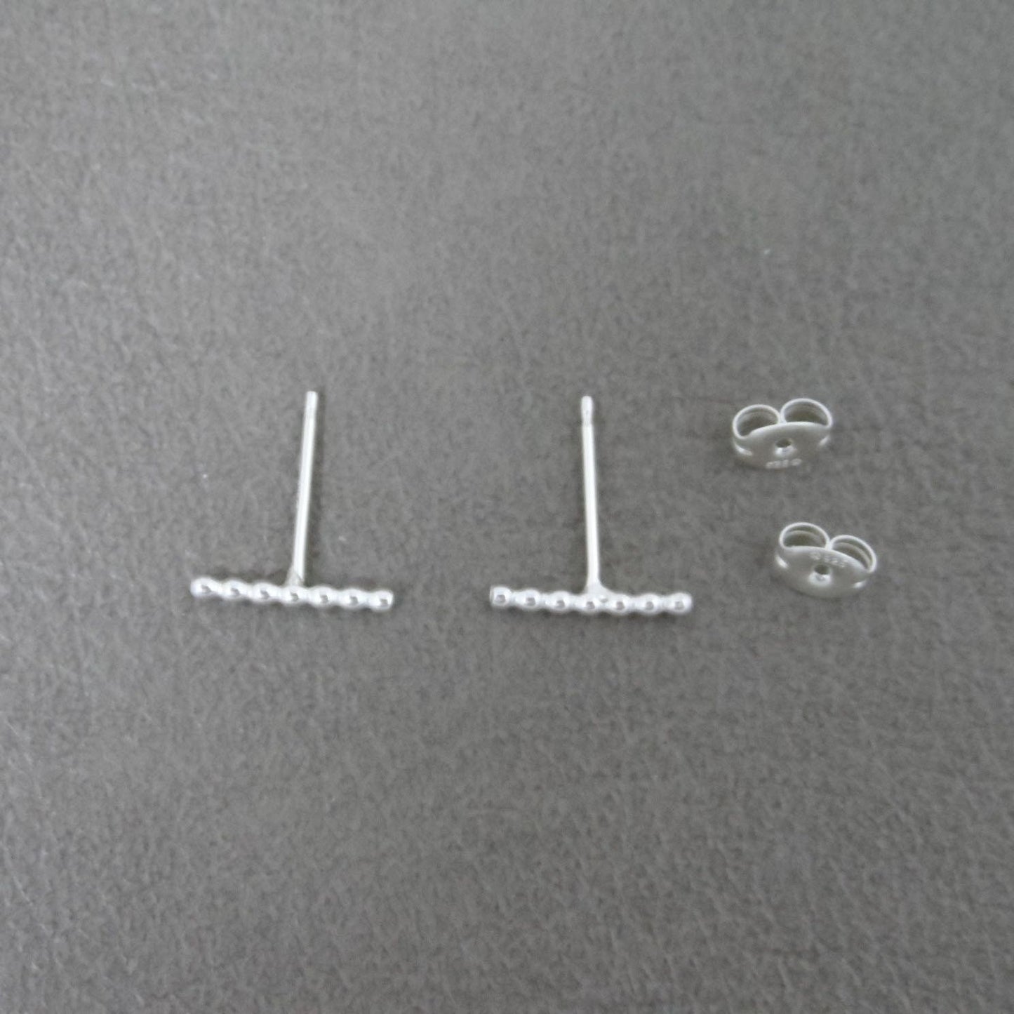 Bar Earrings in Sterling Silver-11mm