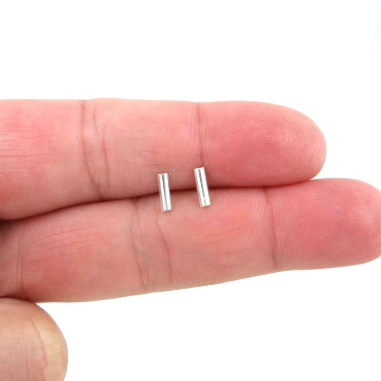 Bar Stud Earrings in Sterling Silver-7mm