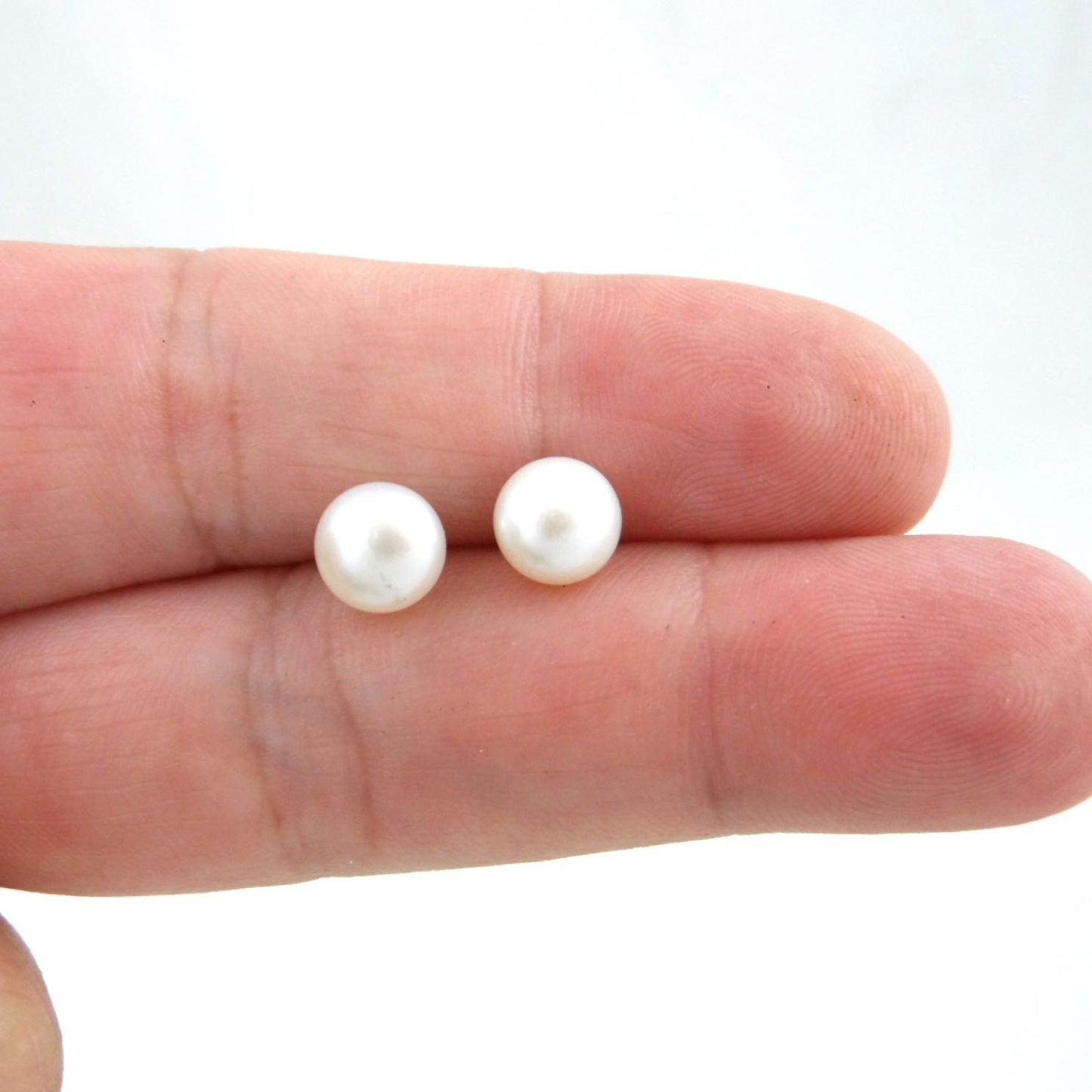 Freshwater Pearl Earrings-White