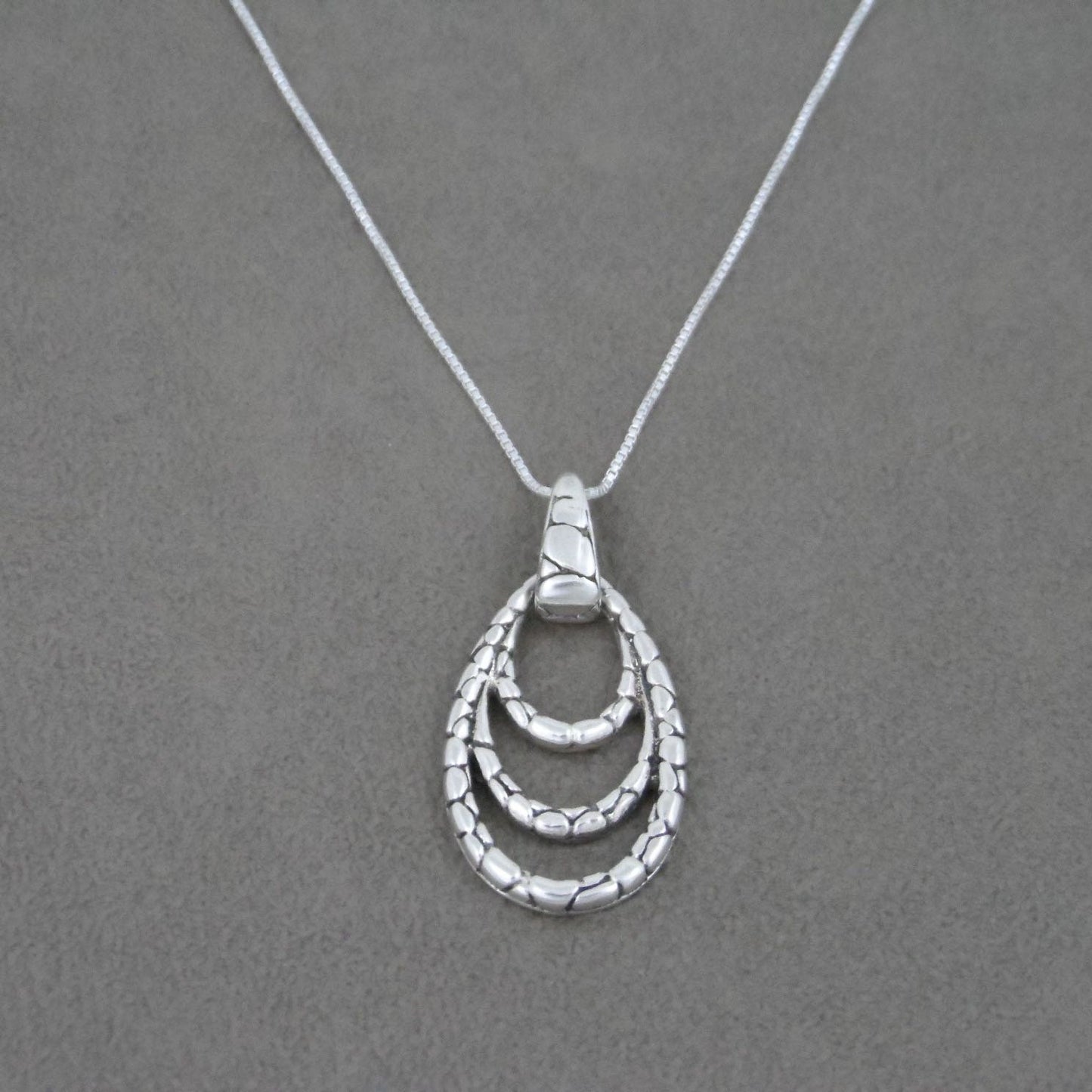 Modernist Necklace in Sterling Silver