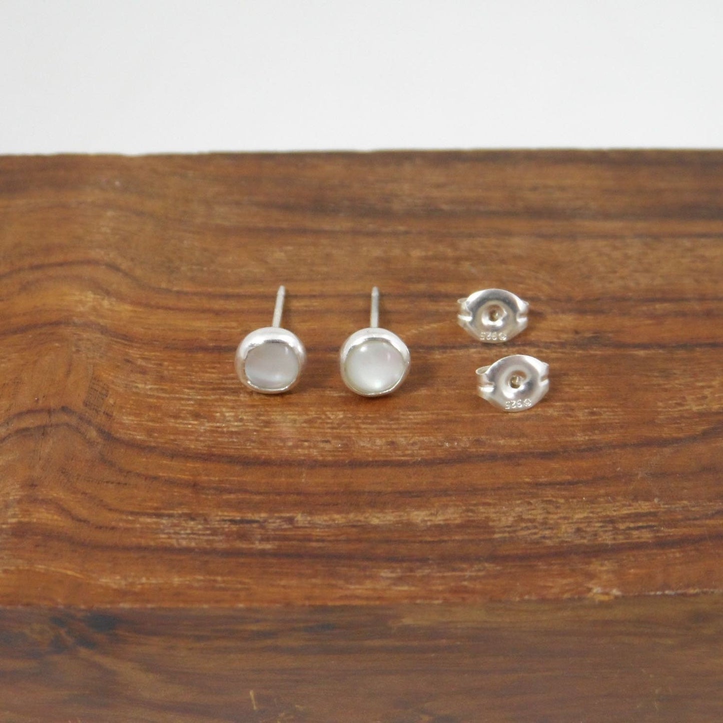 Mother of Pearl Earrings in Sterling Silver-5mm