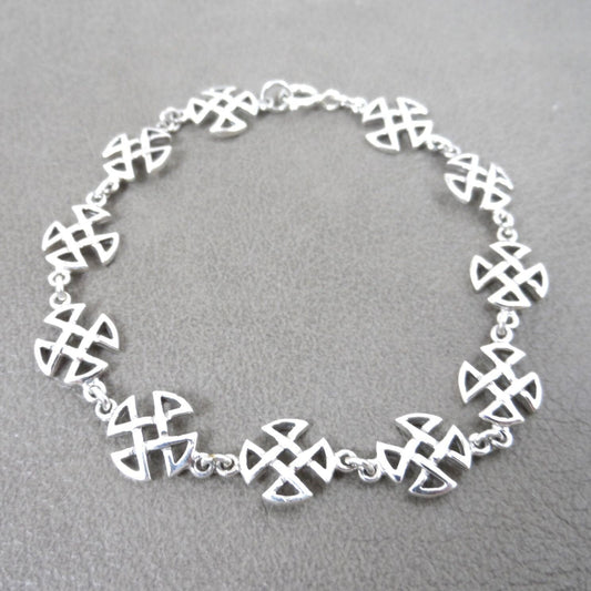 Celtic Knot Bracelet in Sterling Silver