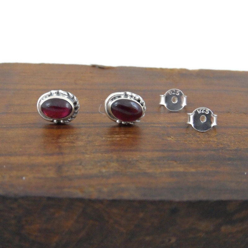 Garnet Oval Earrings in Sterling Silver