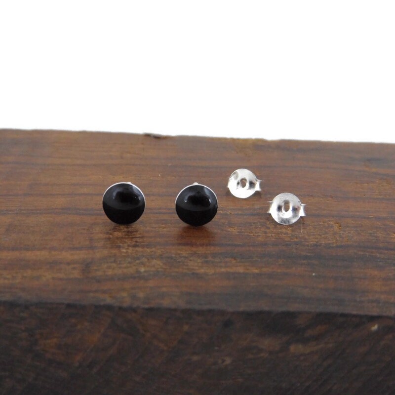 Black Onyx Earrings in Sterling Silver-6mm