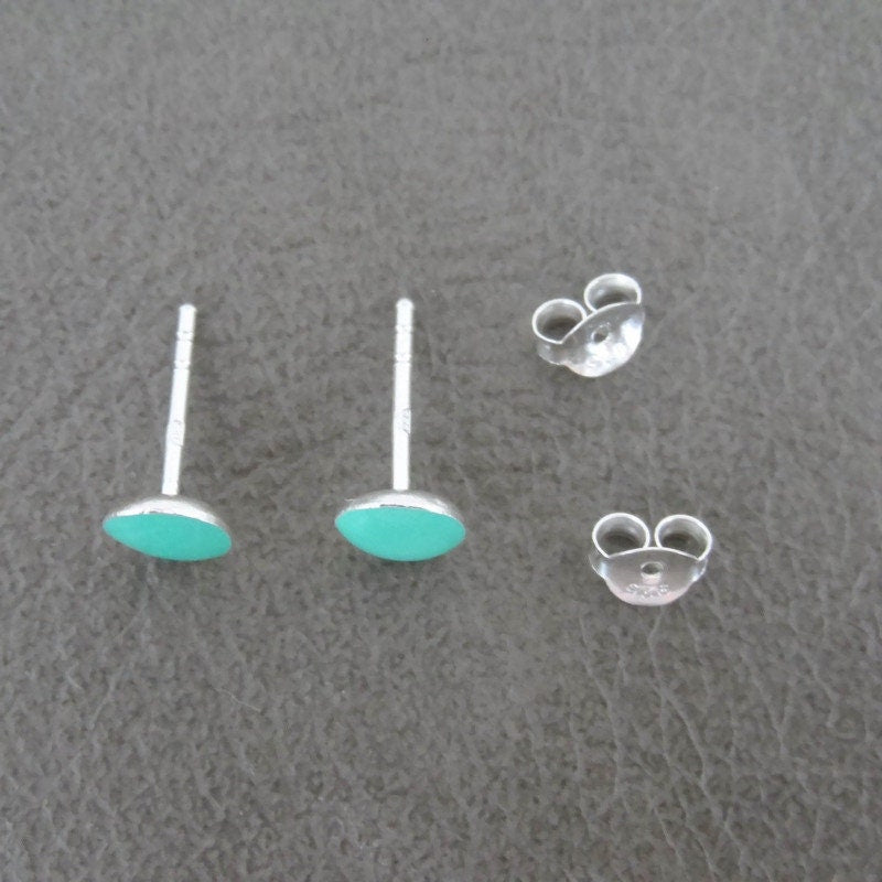 Green Teal Earrings in Sterling Silver-6mm