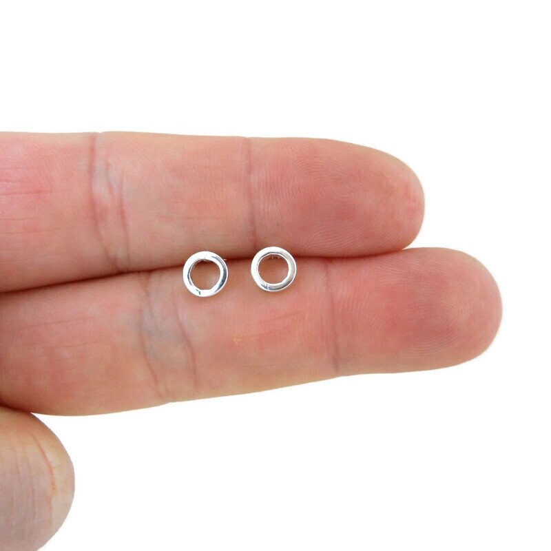 Circle Earrings in Sterling Silver