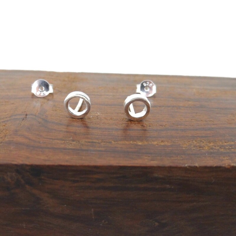 Circle Earrings in Sterling Silver