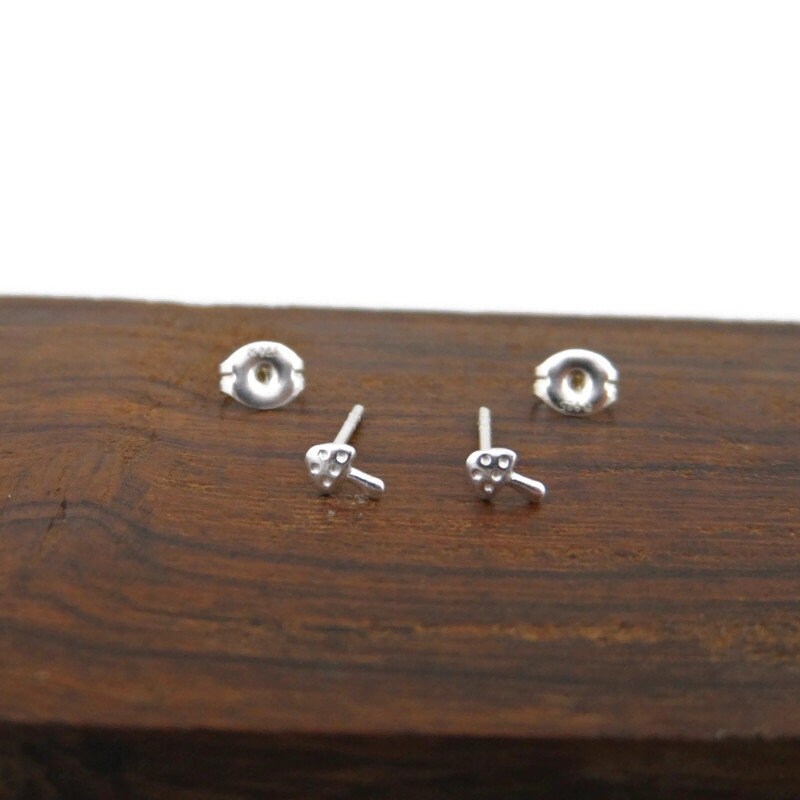 Tiny Mushroom Earrings in Sterling Silver, Mushroom Earrings, Mushroom Studs, Cartilage Studs, Minimalist Earring, Dainty Earrings