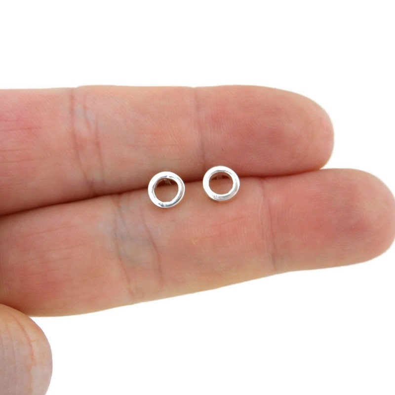 Circle Earrings in Sterling Silver