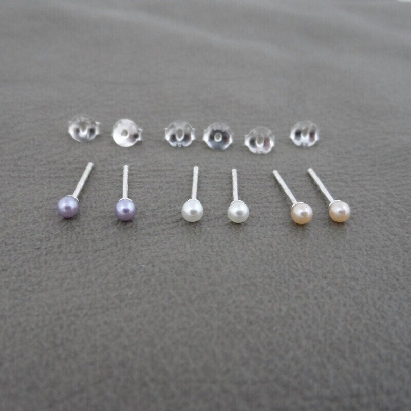 Tiny Pearl Earrings in Sterling Silver, 3mm Pearl Earrings, Pearl Earrings, Pearl Studs,Dainty Earrings,Tiny Pearl Studs