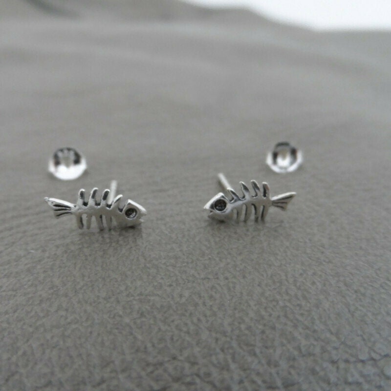 Fishbone Earrings in Sterling Silver