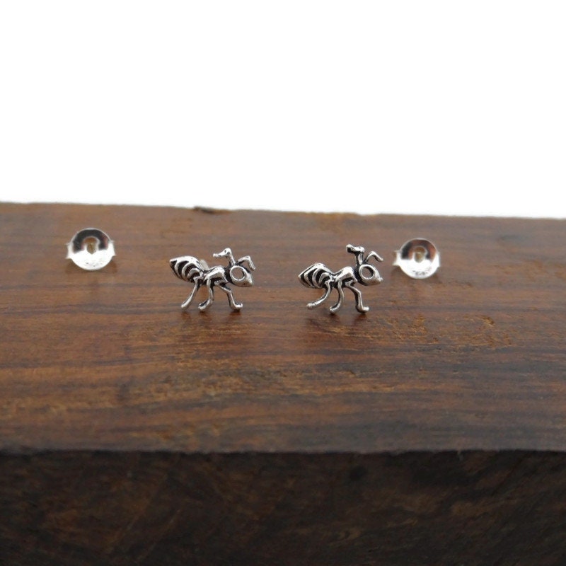 Ant Earrings in Sterling Silver