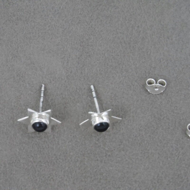 Onyx Star Earrings in Sterling Silver