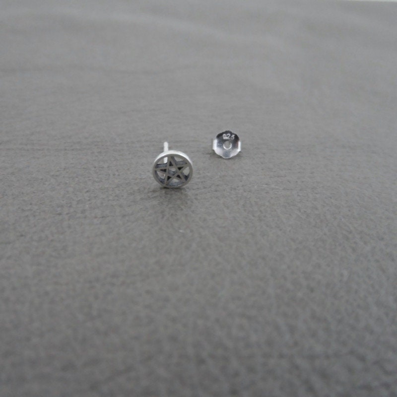 SINGLE Pentagram Earring in Sterling Silver