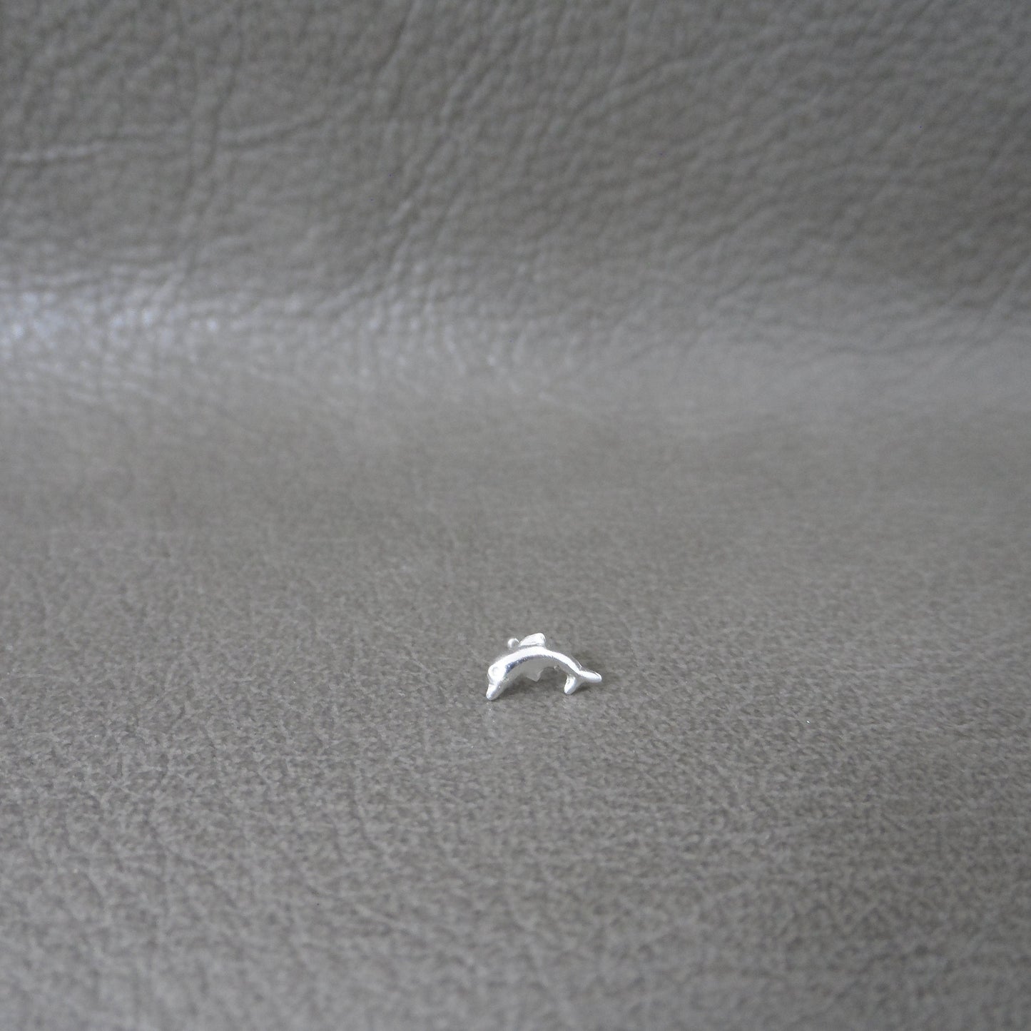 Tiny Dolphin Nose Stud in Sterling Silver, Dolphin Nose Stud, Silver Fish Nose Stud, Fish Nose Stud, Tiny Nose Stud, Fish Body Jewelry